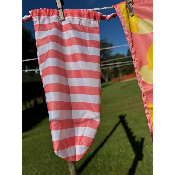 Kate Spade New York Pink Lemon Print Picnic Blanket Sheet With Striped Carrying - Picture 3 of 7